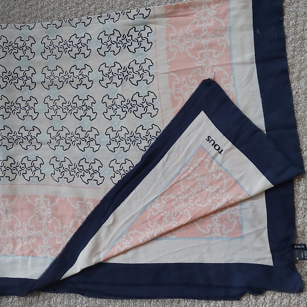 Wrap/scarf